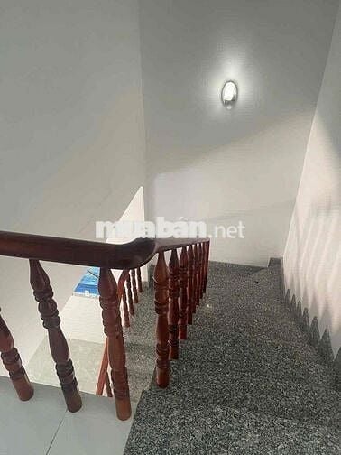 Bán Gấp Nhá SHC Chính Chủ 4x13,1 lầu,1tỷ150tr,Hà duyên phiên.