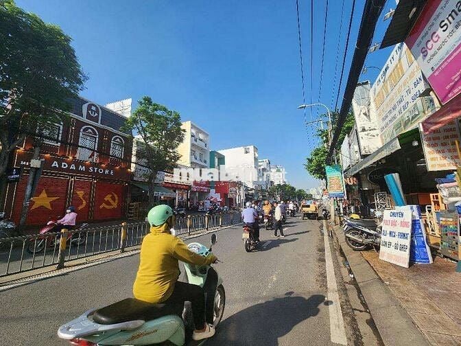 Bán nhà mặt tiền Nguyễn Thị thập 106, 6 mét vuông