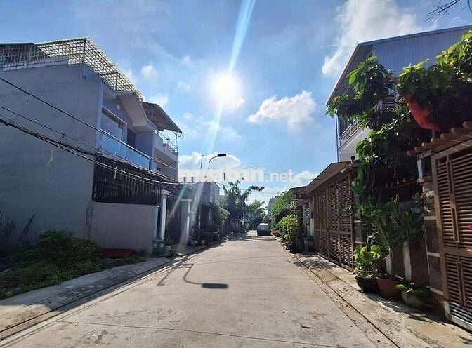 ĐẤT NỀN 176M, HẺM XE HƠI LÊ VĂN LƯƠNG, CHỈ 8.8 TỶ, SỔ RIÊNG