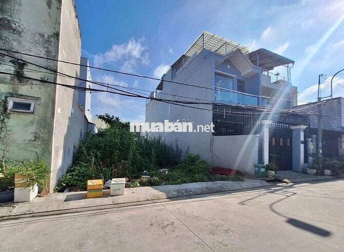 ĐẤT NỀN 176M, HẺM XE HƠI LÊ VĂN LƯƠNG, CHỈ 8.8 TỶ, SỔ RIÊNG