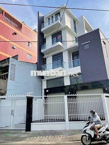 Cho Thuê Nhà Đường Trịnh Đình Trọng, Quận Tân Phú - Ngang 8m Có Sân Xe