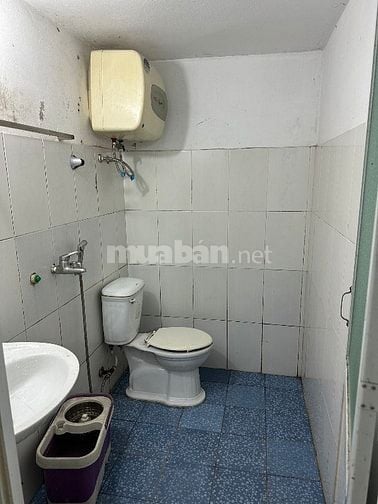 Cho thuê phòng trọ 2 gian, vskk, 40m2 đường Nguyễn Gia Bồng cực đẹp