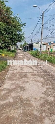 Cần bán lô đất thổ cư.
Giá bán 4,5 tỷ thương lượng