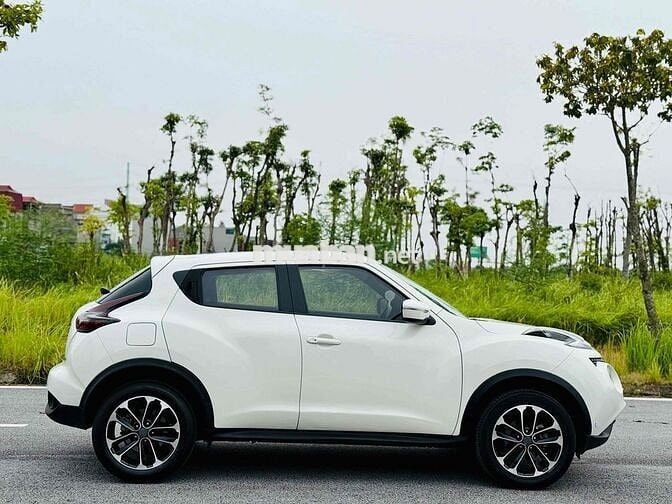 Nissan Juke 2015 1.6L CVT - 12379 km