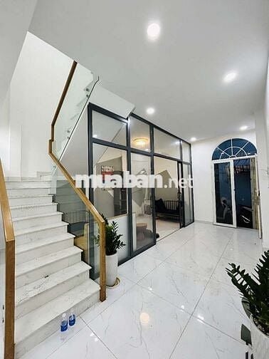 Bán nhà Huỳnh Tấn Phát Quận 7 - Ở Ngay Hẻm Thông 2 Tầng 3PN 3WC 5.5 tỷ