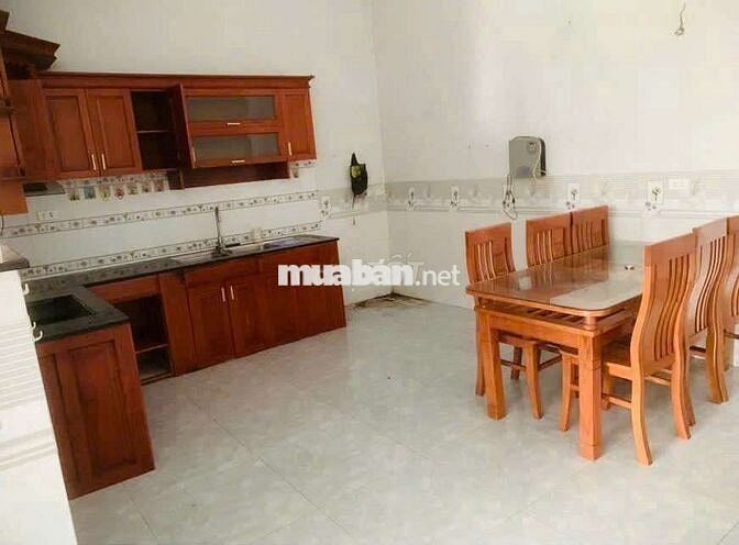 Cho Thuê Nhà mặt tiền Lê Hồng Phong