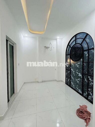 Bán nhà Huỳnh Tấn Phát Quận 7 - Ở Ngay Hẻm Thông 2 Tầng 3PN 3WC 5.5 tỷ