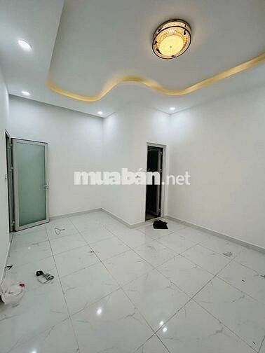 Bán nhà Huỳnh Tấn Phát Quận 7 - Ở Ngay Hẻm Thông 2 Tầng 3PN 3WC 5.5 tỷ