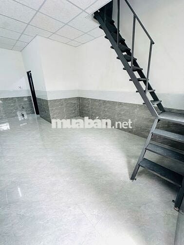 Nhà liền kề mới 100% Phú Hòa, Thủ Dầu Một Sạch đẹp như hình, đường oto