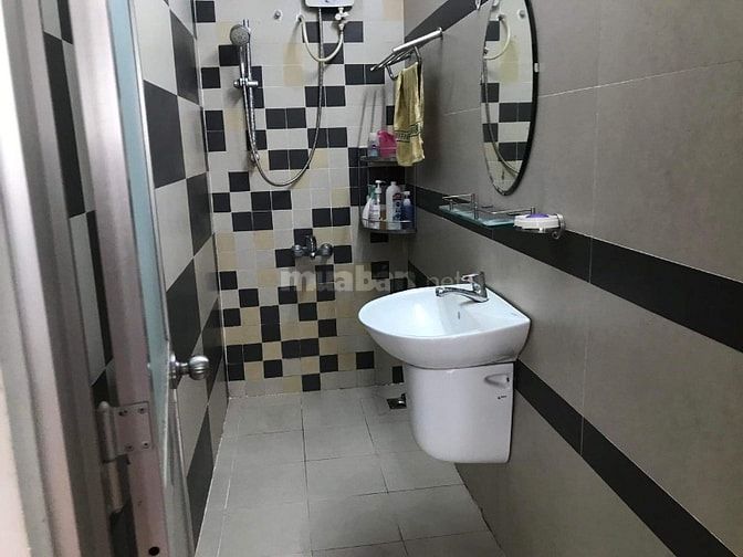 Cơ hội vàng sở hữu căn hộ 312 Lạc Long Quân - 66m2, 2PN, nhà mới tinh