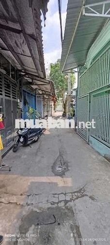 Bán nhà đường Võ Văn Vân vlb bình chánh 4,3 *14 trệt lửng 2phong 2tole