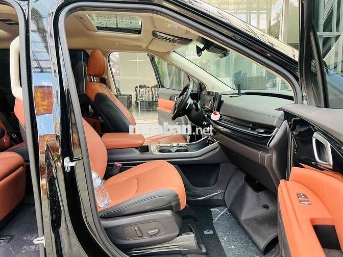 CARNIVAL SIG DẦU 2024 LƯỚT 6.000 KM NHƯ MỚI