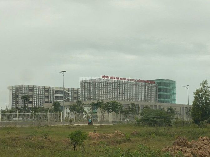 MT LÊ DUẨN – TRUNG TÂM THỊ XÃ KIẾN TƯỜNG - LA . DT 100m2 Giá 1.550TL