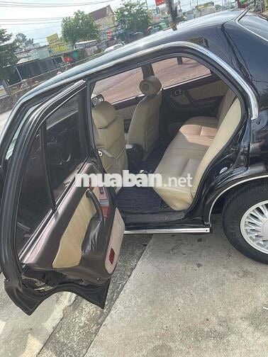 Toyota Crown 1993 Super Saloon 3.0 MT - 250000 km
