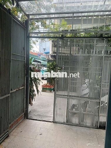 Siêu phẩm nhà Nguyễn Văn Luông Q6 dt 4×16 1lầu suốt 1pn2wc Hẻm tải