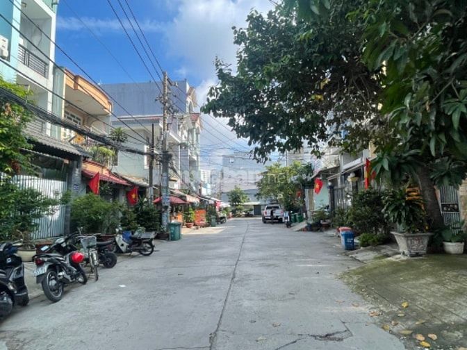 Nhà 2MT đường nhựa 6M Bùi Tư Toàn dt 4x18m nhà 1 lầu giá 5.9 tỷ