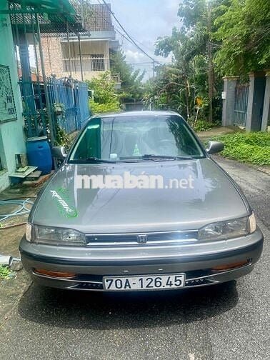 Honda Accord 1993 2.0 MT - 112445 km