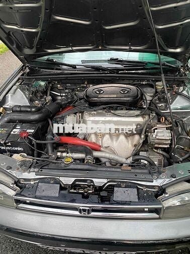 Honda Accord 1993 2.0 MT - 112445 km