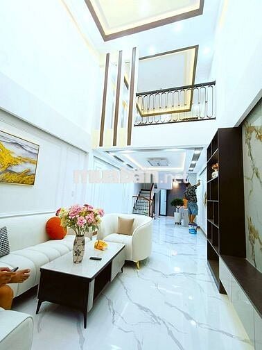 Nhỉnh 5đ-Nhà 861/ Trần Xuân Soạn quận 7-40m2-ngang 4m-3pn-hxh