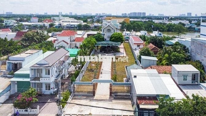 Biệt thự kèm đất nở hậu MT Đào Sư Tích, Nhà Bè, 4 lầu,1583m², 70 tỷ