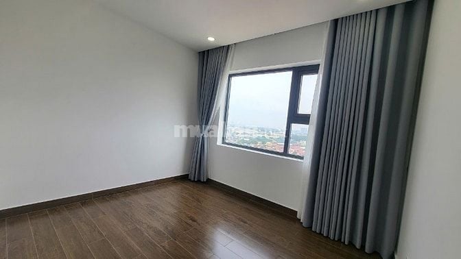 Bán căn hộ 02 Pn 02 Wc 03 mặt thoáng nhà mới ở ngay, đã có sổ hồng.