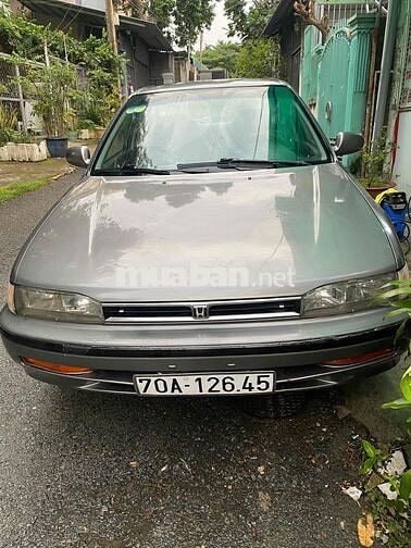 Honda Accord 1993 2.0 MT - 112445 km