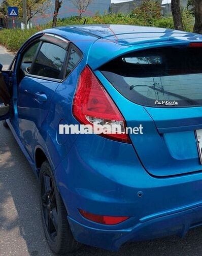 2012 1.6 AT Hatchback - 11000 km giá 195tr có tl