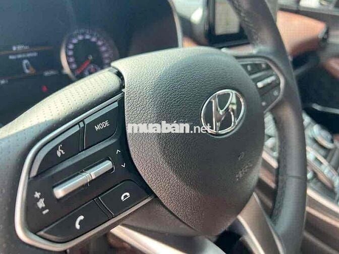 Hyundai Santa Fe 2022 2.4 Xăng tiêu chuẩn