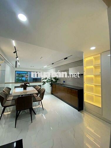 😍 Nhà Đẹp Mặt Tiền Khu VIP Cư Xá Bình Thới DT:4x20m,3 lầu, 5PN,5WC