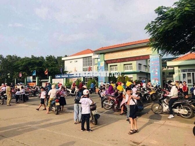 Ngân hàng dí lãi cần bán lỗ miếng đất này
