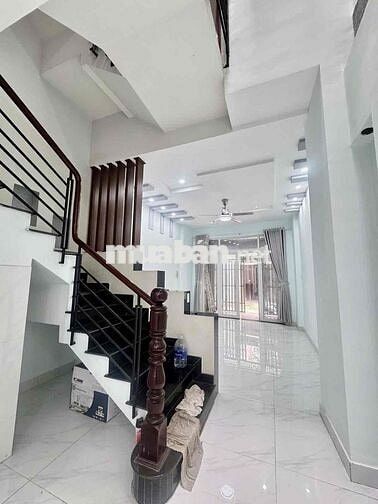 Bán Nhà 3 Tầng - Xe Hơi Đỗ Cửa - 4PN - 1/ Ngắn Nguyễn Thị Búp - SHR