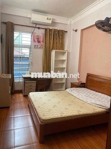 Cho thuê nhà Đào Tấn trung tâm quận Ba Đình 2 Ngủ 3 WC