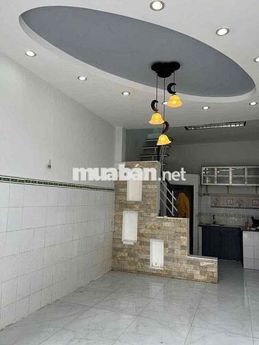 NHÀ CHO THUÊ HƯỚNG ĐÔNG F7,Q8 3x8m 1 LẦu Trống ở ngay 5,500k/1tháng