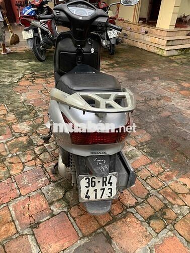 Honda Lead kim phun điện tử