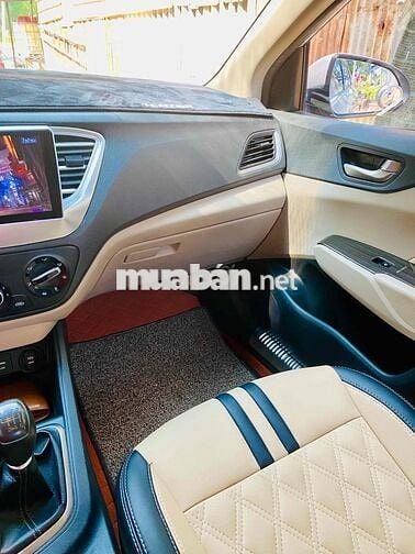 Hyundai Accent 2019 1.4 MT Base - 79 km