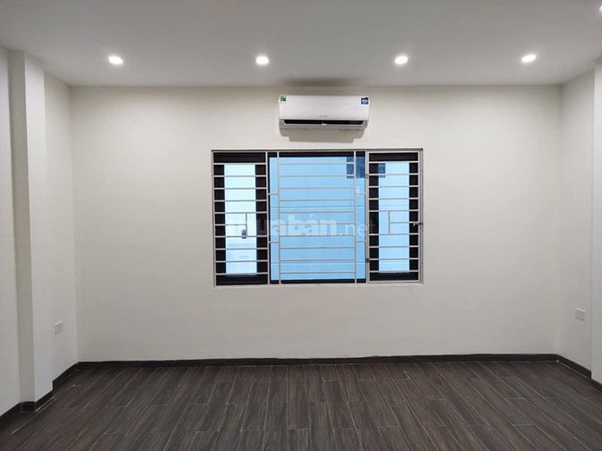 Bán nhà mới tổ 6 Đồng Mai, Hà Đông.Full nội thất, giá 4,38 tỷ.