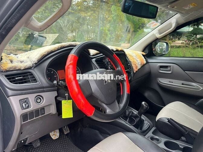 Mitsubishi Triton 2016 4x2 MT