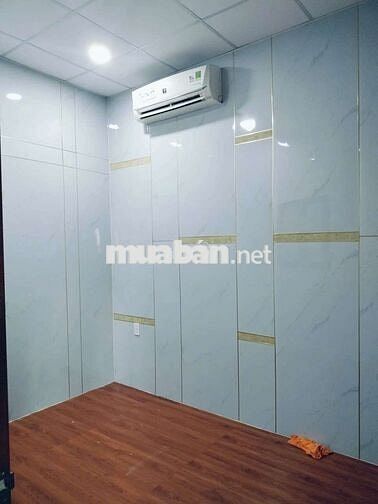Nhà mặt tiền xe tải an sương 2 lầu sân thượng