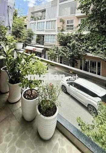 NHÀ ĐẸP 2 TẦNG ĐÚC 64M2 FULL NỘI THẤT CẠNH ĐẦM SEN-HXH- CHỈ 5.9 TỶ