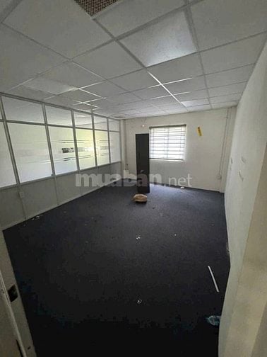 Cho thuê kho xưởng 9,5x30 đúc lửng 3PN mặt tiền đường