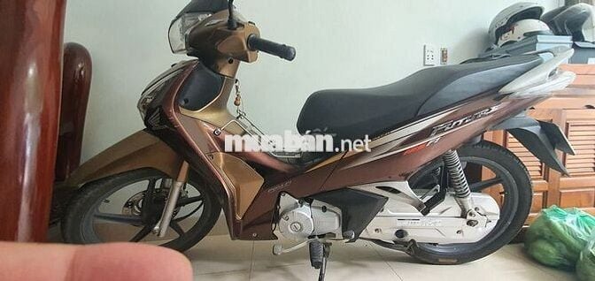 Xe Future 125Fi đk 7-2012 màu đồng, ko một lỗi nhỏ