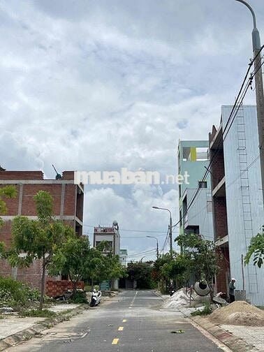 LÔ ĐẤT HIẾM KẸP CÔNG VIÊN 10M KĐT LAKESIDE