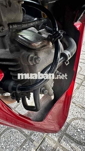 xe còn khá mới