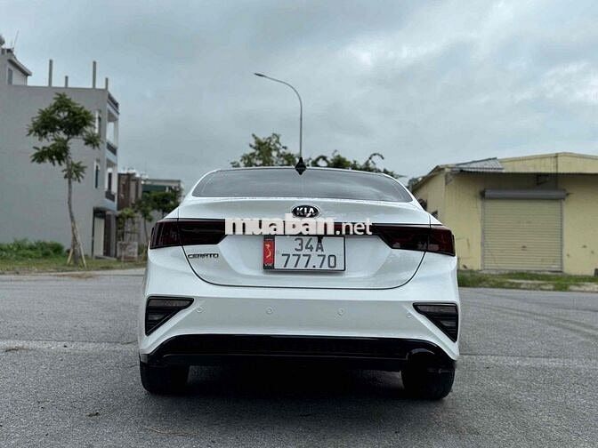 Kia Cerato 2021 1.6 AT DELUXE - 82000 km