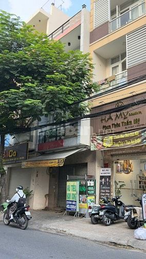 18T GIẢM VỀ 16,7T. MT 39 Nguyễn Hồng Đào, NGANG 4,1m.4 tầng.Nhà mới