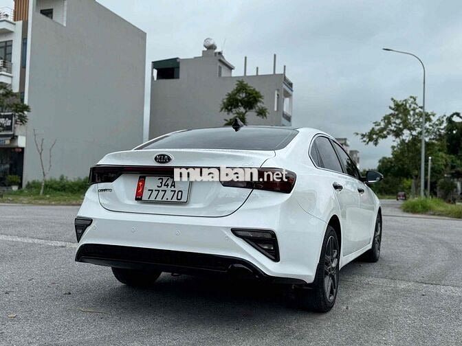 Kia Cerato 2021 1.6 AT DELUXE - 82000 km