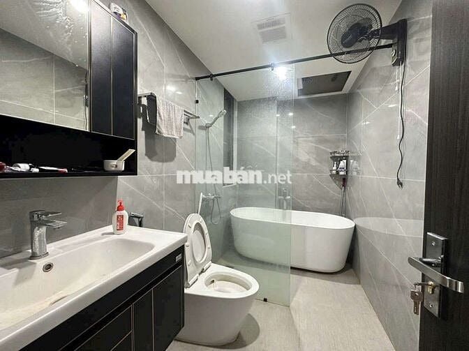 🔥BÁN NHÀ PHÂN LÔ GIANG BIÊN - LONG BIÊN 72 M2 - MT 5 M × 6T THANG MÁY