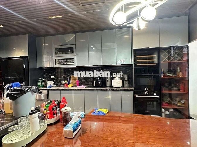 🔥BÁN NHÀ PHÂN LÔ GIANG BIÊN - LONG BIÊN 72 M2 - MT 5 M × 6T THANG MÁY
