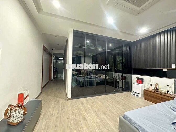 🔥BÁN NHÀ PHÂN LÔ GIANG BIÊN - LONG BIÊN 72 M2 - MT 5 M × 6T THANG MÁY