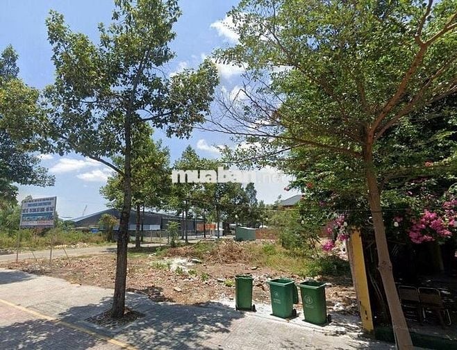 Đất rộng  1500m2 tại đường Trương Định, TT Phú Mỹ cần tìm chủ mới